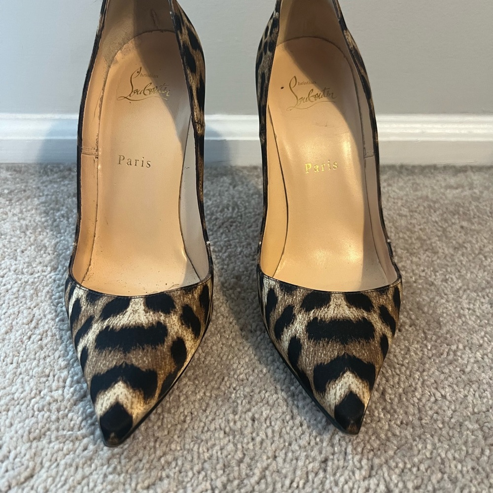 Christian Louboutin satin cheetah so Kate pumps 39